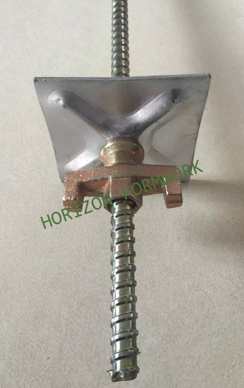 Tie rod system with wing nut and washer plate