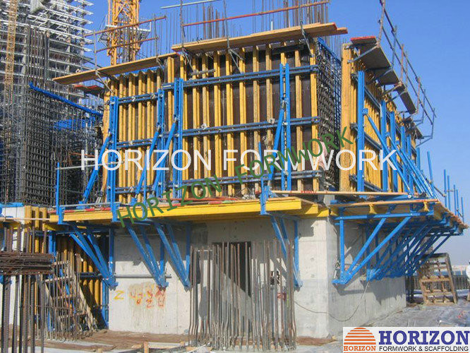 Climbing formwork for core wall