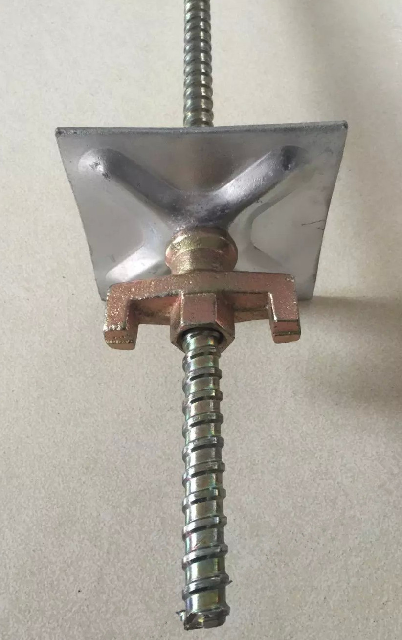 Tie rod system with wing nut and washer plate